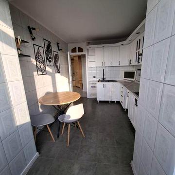 Здається 3х кімнатна квартира