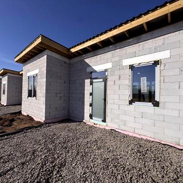 Таун в Білогородці за за ціною квартири 66м2