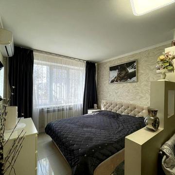 2 кімнатна, проспект Науки 27. Метро Деміївська