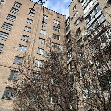 3 кім.кв Нижня Горова ( готель Апельсин)