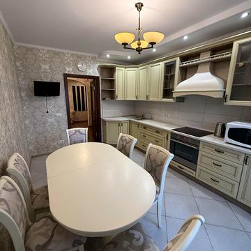 Петра Григоренка просп., 12