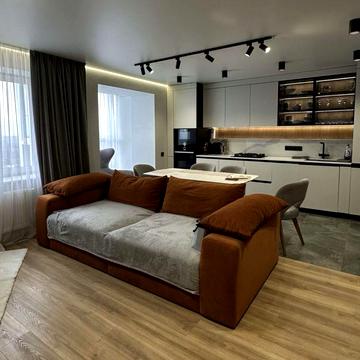 Центр монастирська 11 парковка ,закритий двір вільна