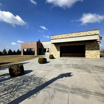 Ексклюзивний сучасний будинок преміум-класу