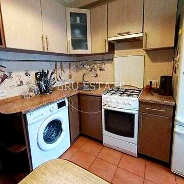 Продам 3 квартиру вул.Шолом -Алейхема 24 М.Чернігівська