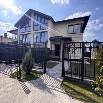 Престижний дуплекс в котеджному містечку Крюківщина 160м2