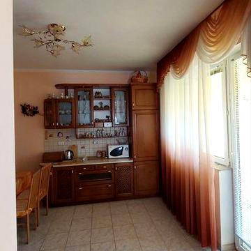 Продаж гарного 2-рівневого будинку в м.Добромиль