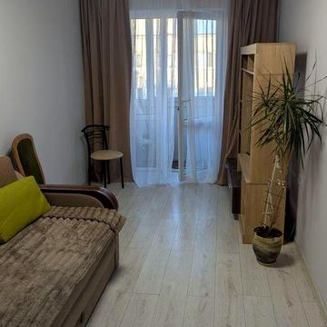 Оренда  2-х кімнатної квартири.вул.Роксоляни