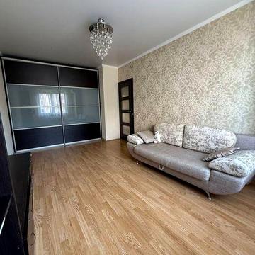 Сдам 1 комн квартиру в ЖК Радужный. Длительно.