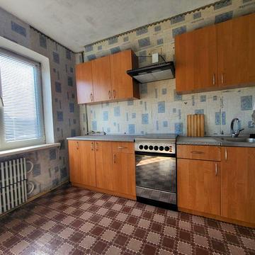 2 х комн . кв  на Правом Берегу / 3 этаж / без мебели