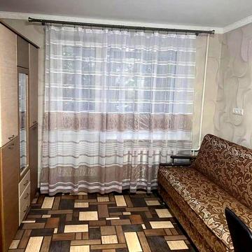 Довгостроково 1-кімнатна Соборна площа від власника