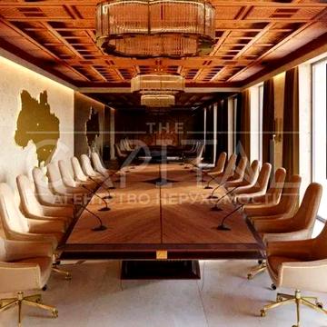 Ціла будівля Ломаківська , Мічуріна Печерськ, Київ,