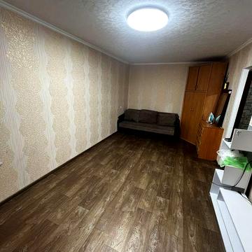 Сдам 2-х комнатную квартиру Левый -3