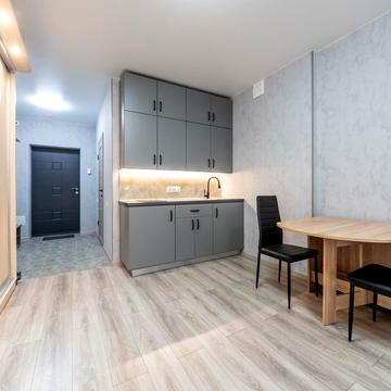 Кадетський Гай вул., 10