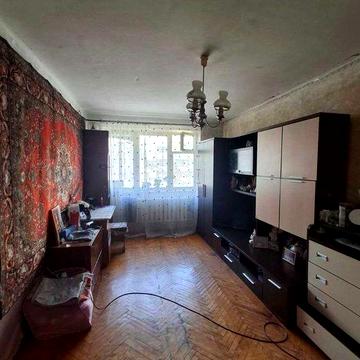 Продам 2 кімнатну квартиру на Черемушках