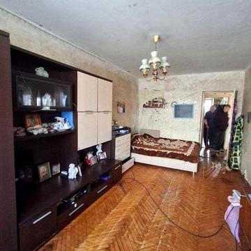 Продам 2 кімнатну квартиру на Черемушках