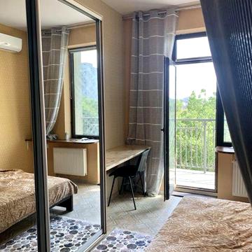 Канатная/Пироговская (Куликово поле) квартира в новом доме, балкон