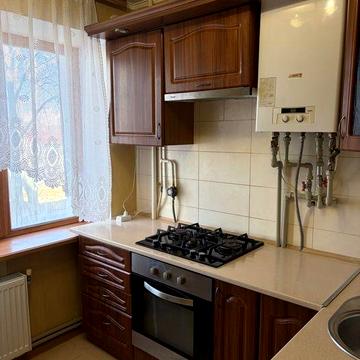 Затишна 2 квартира з автономним опаленням