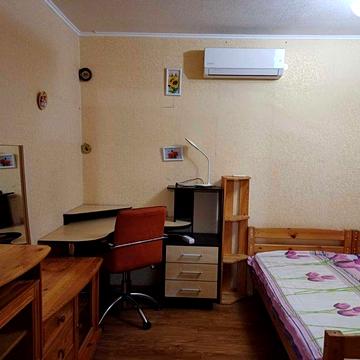 Вильямса, 2к хорошая раздельная квартира, метро Ипподром Васильковская