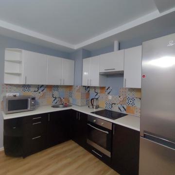 Доківська вул., 10