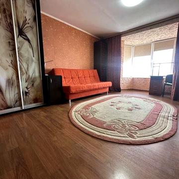 В оренду 1 кім в ЦЕНТРІ