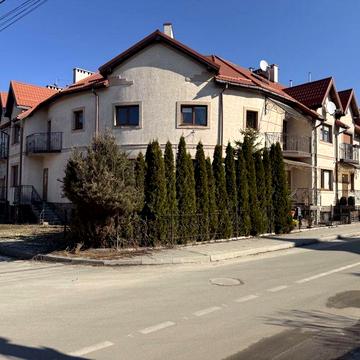 Таунхаус у Брюховичах з ремонтом