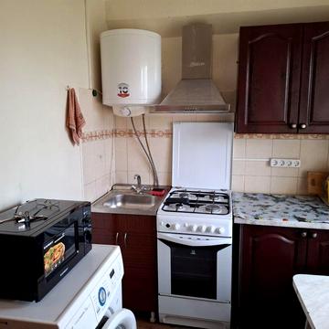 Перша оренда після ремонту квартири нелалеко від м. Чернігівська