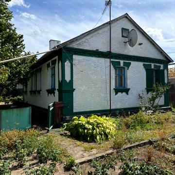 Продам будинок у Центрі міста Звенигородка Черкаська  обл