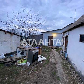 Часть дома в центре  с. Красносёлка