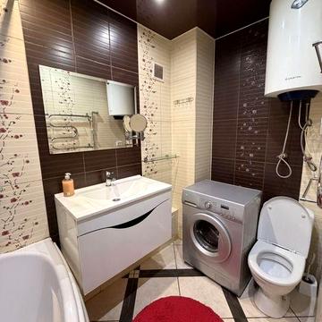 Сдам 3 комн. Бородинский р-н