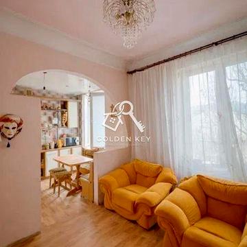 Продаж 2-кімнатної сталінки на 97 кварталі