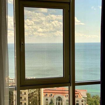 9 Жемчужина  Французский б-р Прямое море