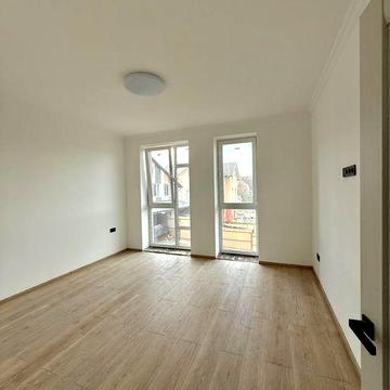 Продається новобудова в р-н Каспрука