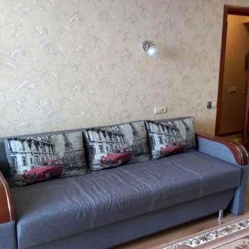 Сдаётся долгосрочно 1 ком квартира на Бочарова Сахарова. Газ. Ремонт.