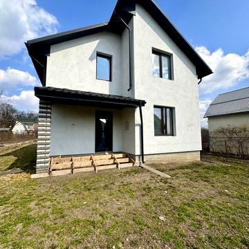 Продаж будинку, с. Буцнів