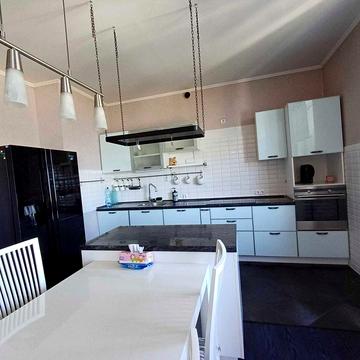 БЕЗ%ОРЕНДА 3кім.110м2 вул.Г.Воробйова б.13-Е 22/25 п. Чоколівка Солом,