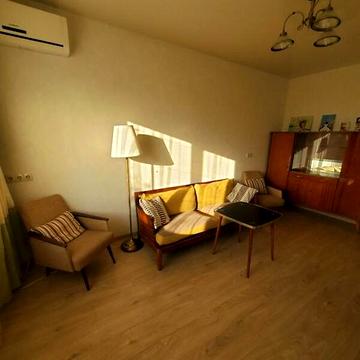 Довгострокова оренда 2к Квартира Старокозацька (Комсомольська) вулиця