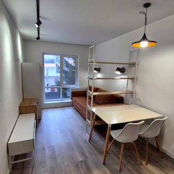 Продам квартиру Центр Новий ремонт ідеальна для життя або оренди!