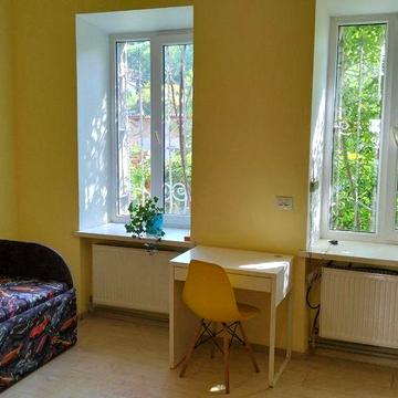 Оренда однокімнатної квартири, Підзамче