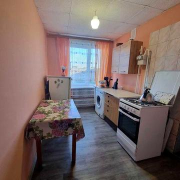 Сдаю 3к Квартиру ул.Метростроевская/ Парус/  ж/м Покровский