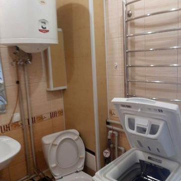 Довгострокова оренда 1к Квартира Сонячна Набережна (Малиновського Маршала) вулиця