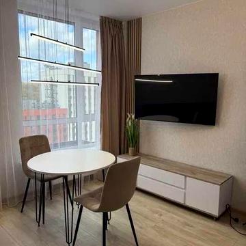 Здається в оренду євродвушка в ЖК Світлопарк