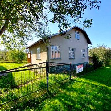 Продається добротний цегляний будинок в центрі м.Моршин...