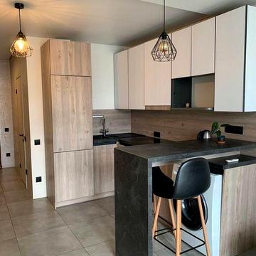 Оренда 1 км квартири поруч з стометрівкою