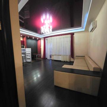 Здається 2 кімнатна квартира на вул. Бориса Джонсона