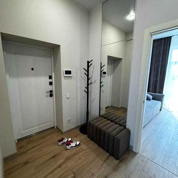 Оренда 3-кімнатної квартири  Сергія Єфремова  — 72 м², новий ремонт