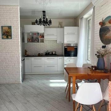 Сергія Данченка вул., 6