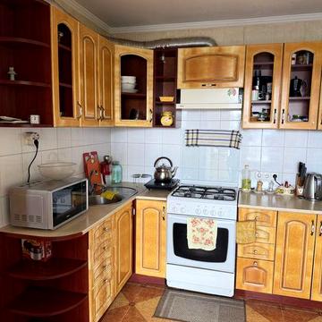 Продам 2к квартиру (Зарічанська)