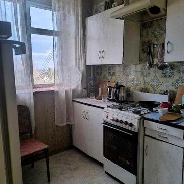 Продам 1-комнатную квартиру на Холодной горе