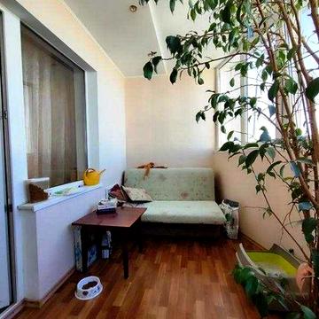 Квартира на проспекте Глушко. Три балкона. Готовы под программы