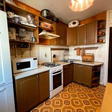 Продаж 3-х кімн. квартири бічна вул. Зелена, (вул Джона Вашингтона 7а)